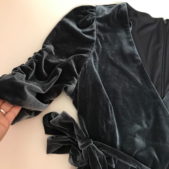 Chelsea28 Velvet Culotte Jumpsuit - Picture 6 of 8